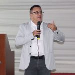 El Dr. Henry Castillo (Colombia) imparte destacadas Conferencias Internacionales en la UMA.