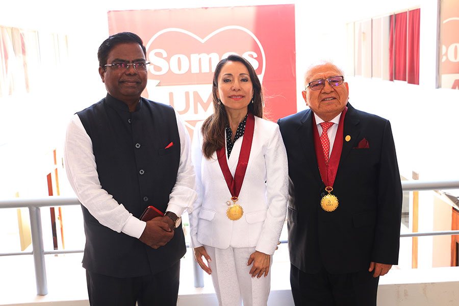 Visita del Embajador de India